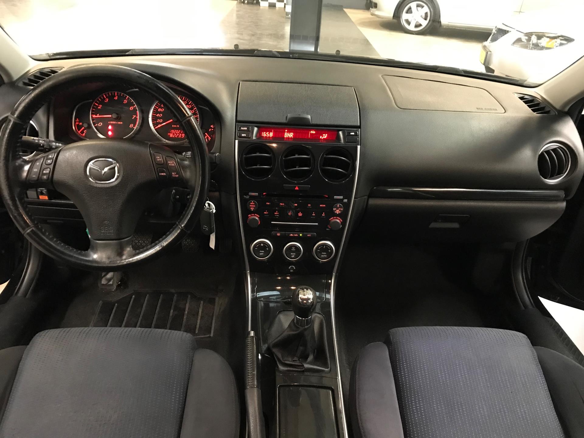 mazda-6-image6.jpg