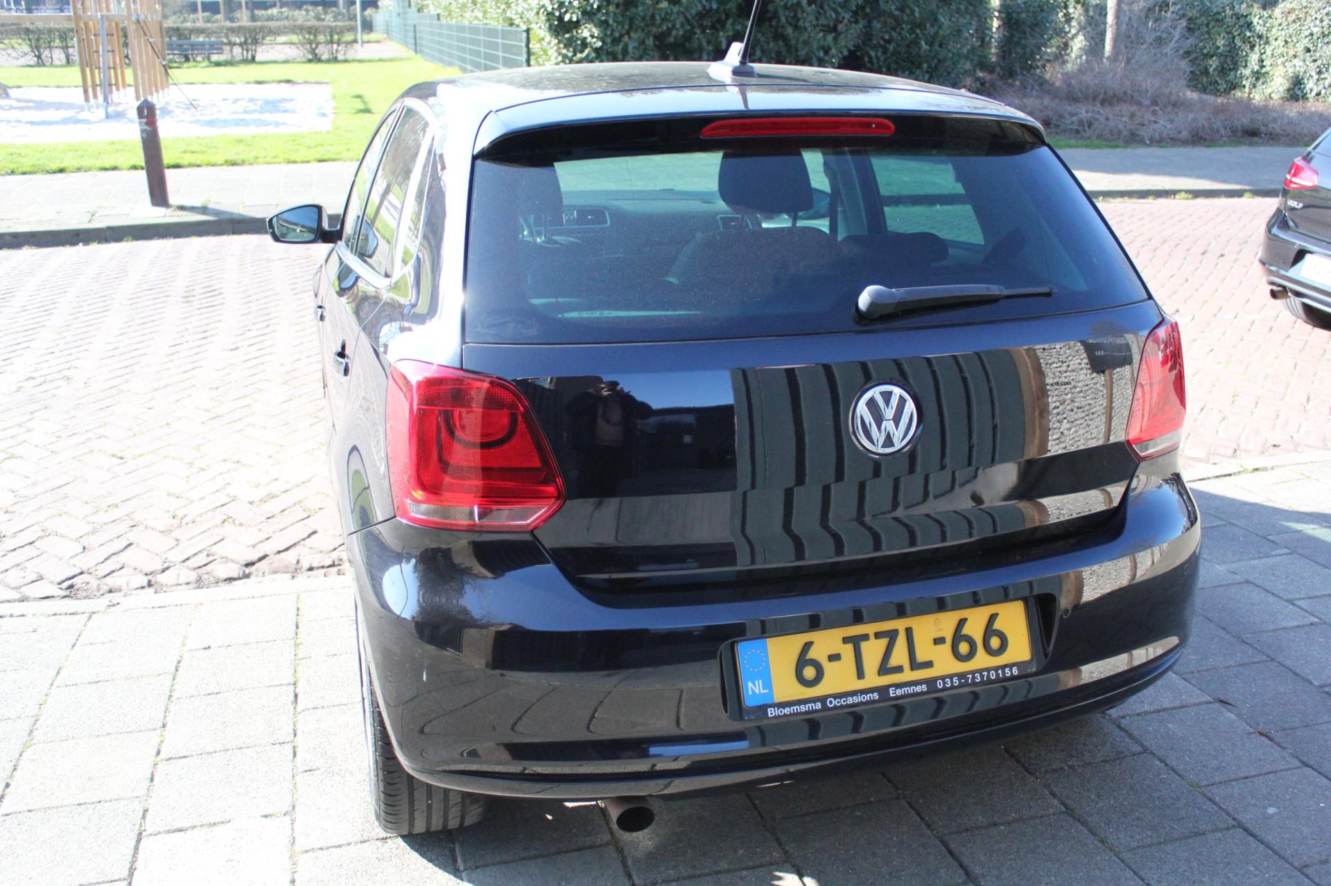 volkswagen-polo-image3.jpg