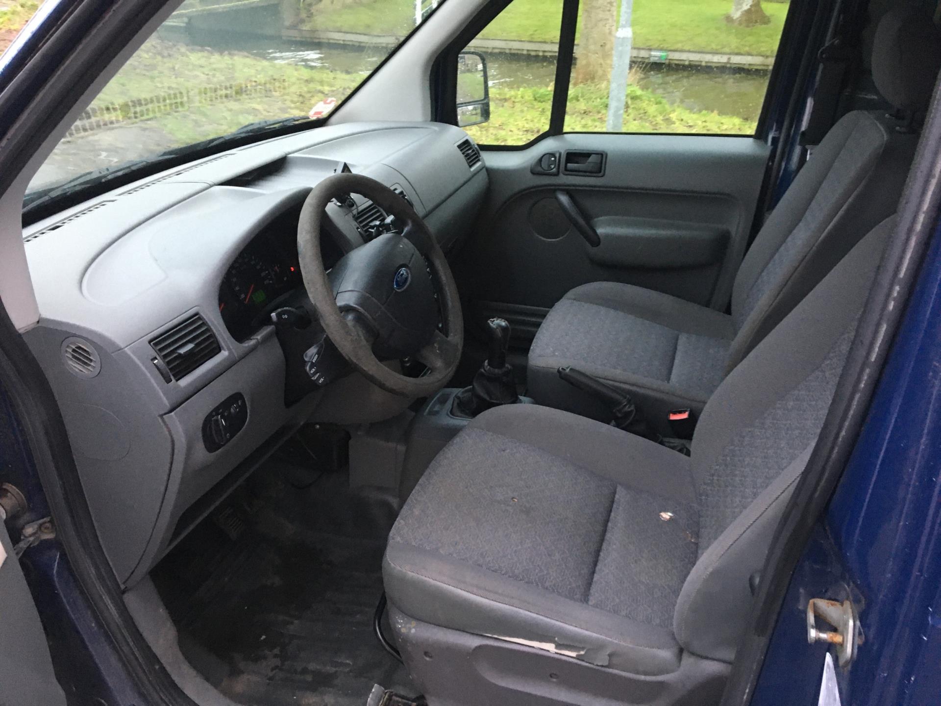 ford-transit-connect-image8.jpg