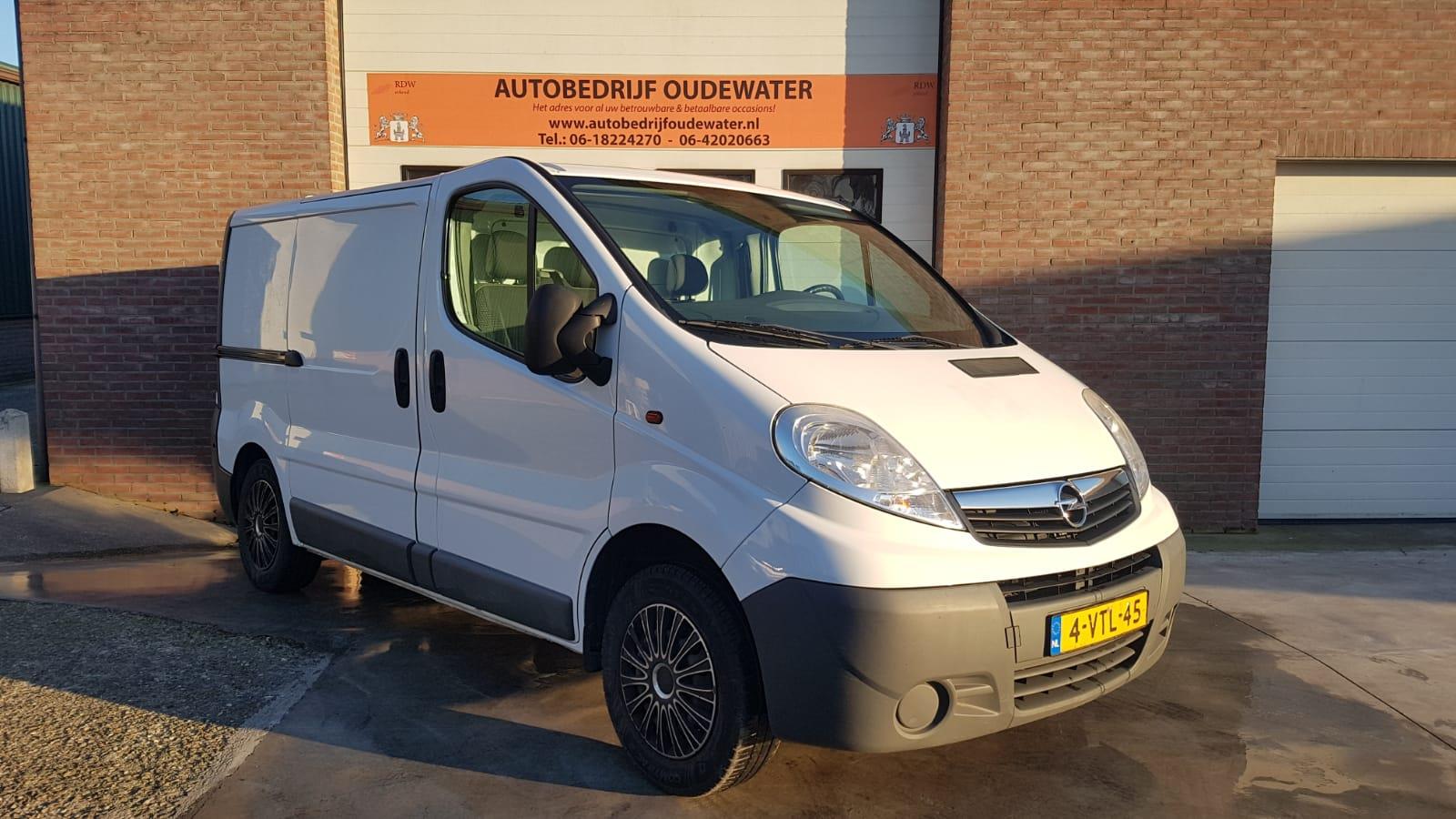 opel-vivaro-image2.jpg