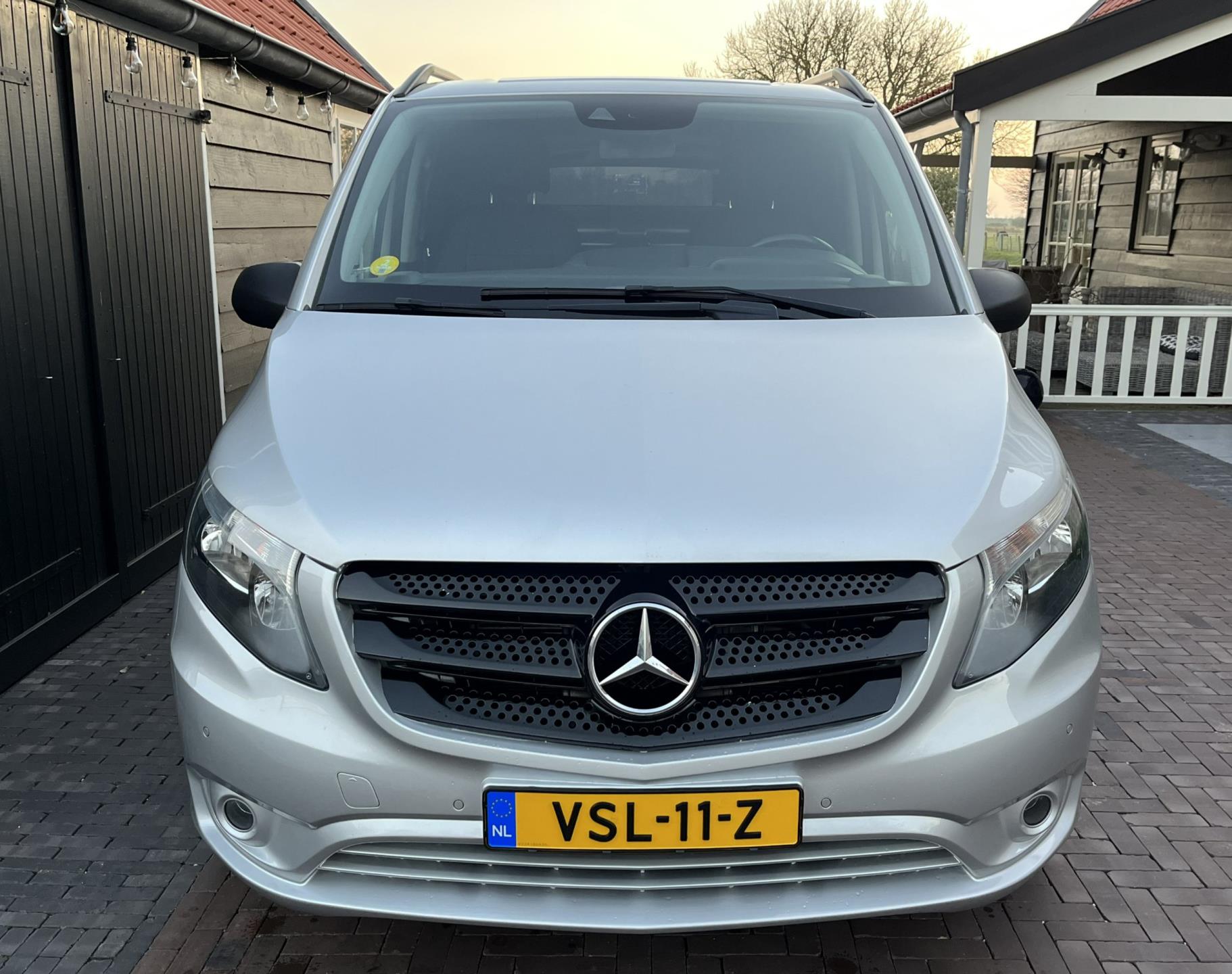 mercedes-benz-vito-image9.jpg