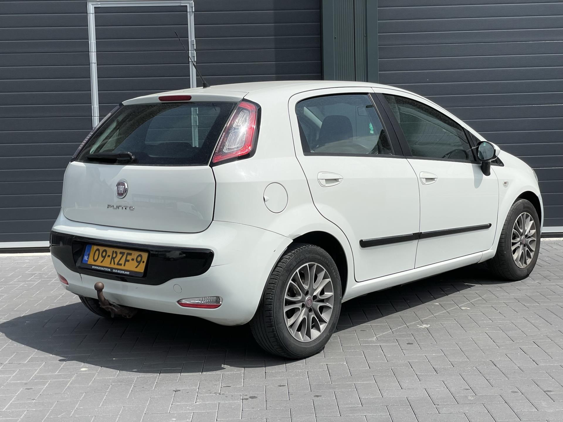 fiat-punto-evo-image4.jpg