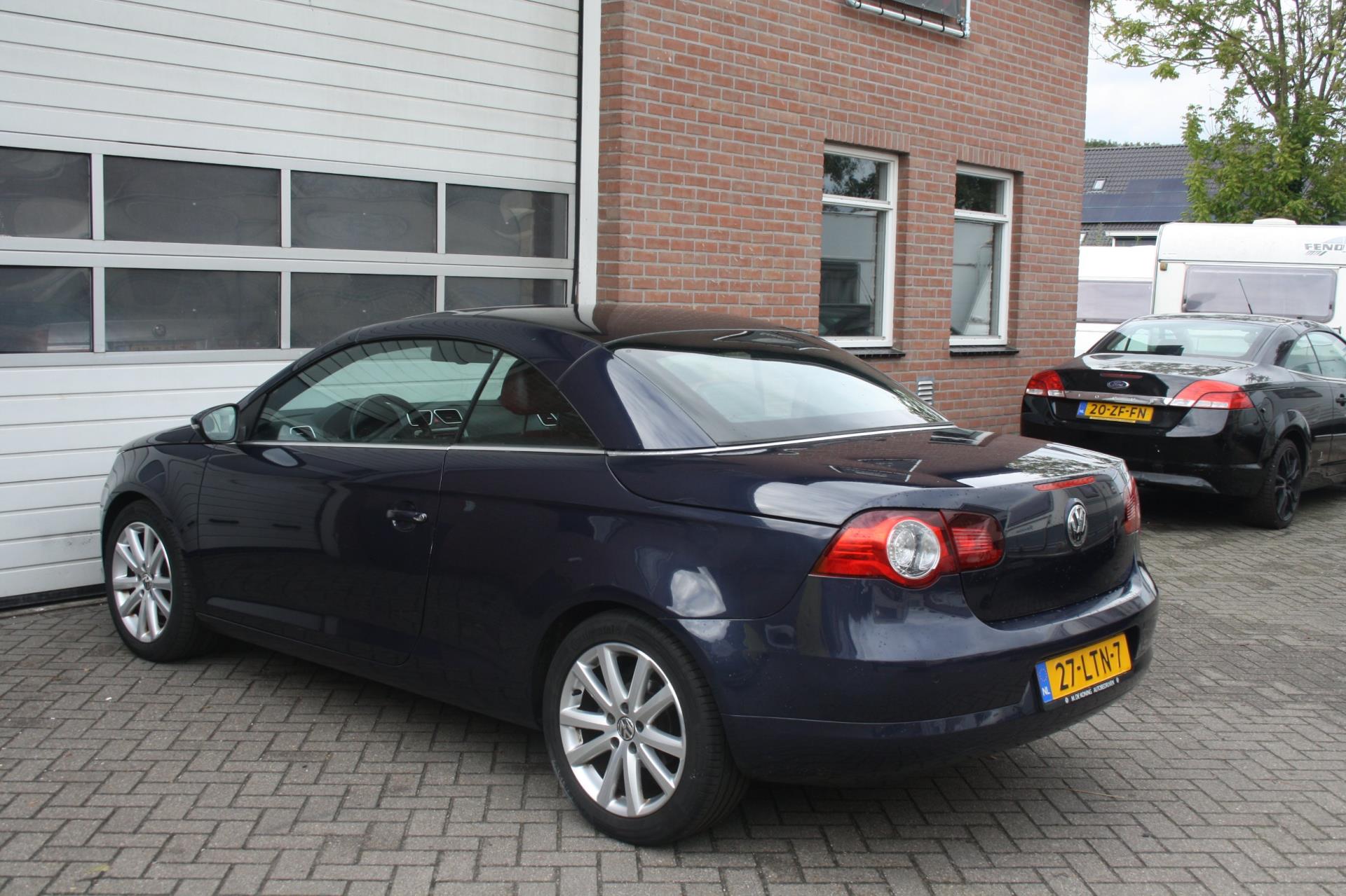 volkswagen-eos-image10.jpg