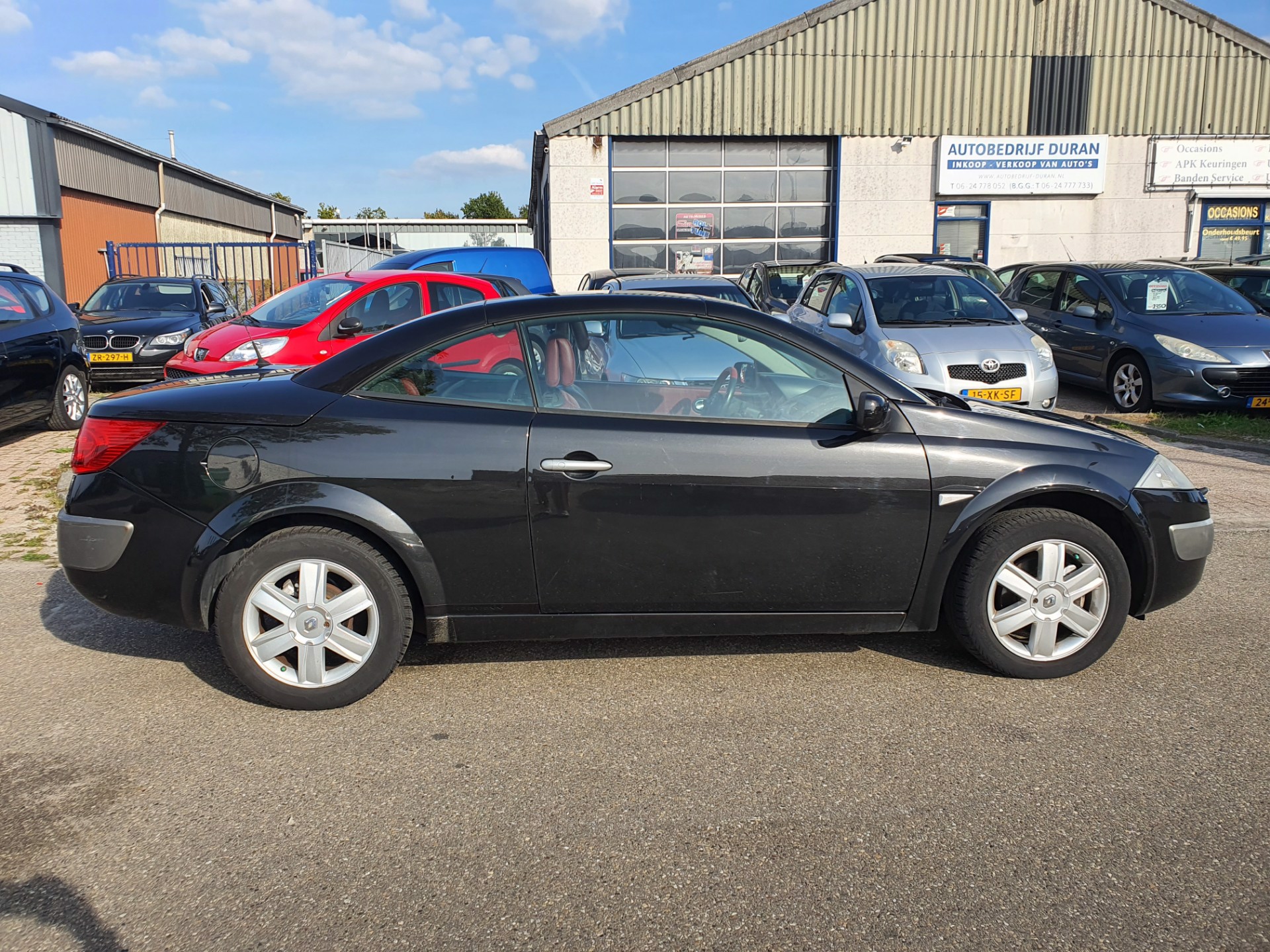 renault-megane-coupe-cabriolet-image8.jpg