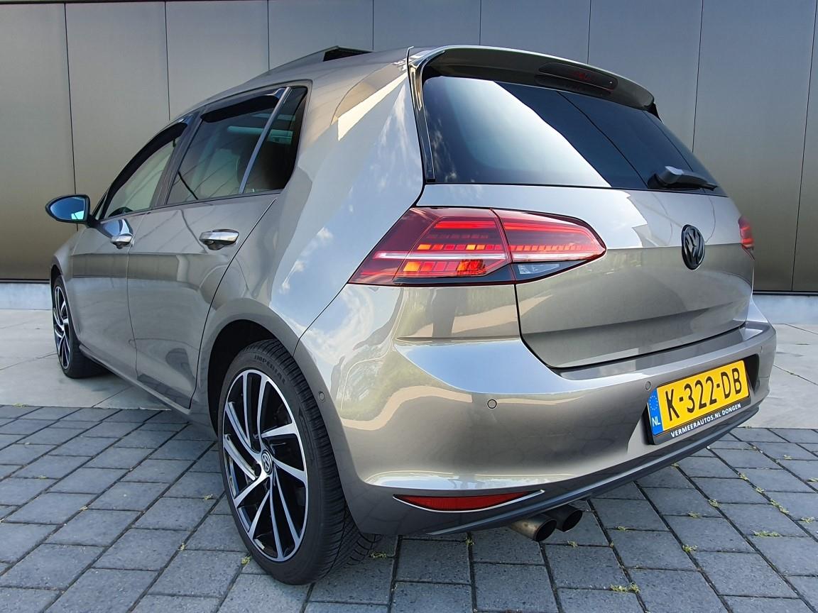 volkswagen-golf-image4.jpg